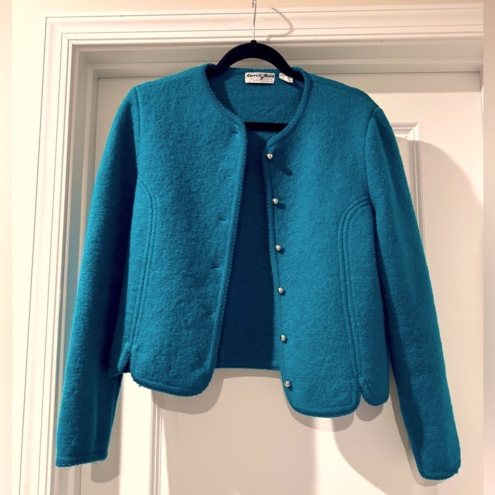 Vintage Women’s Carroll Reed 1960s green 100% wool sweater in great condition